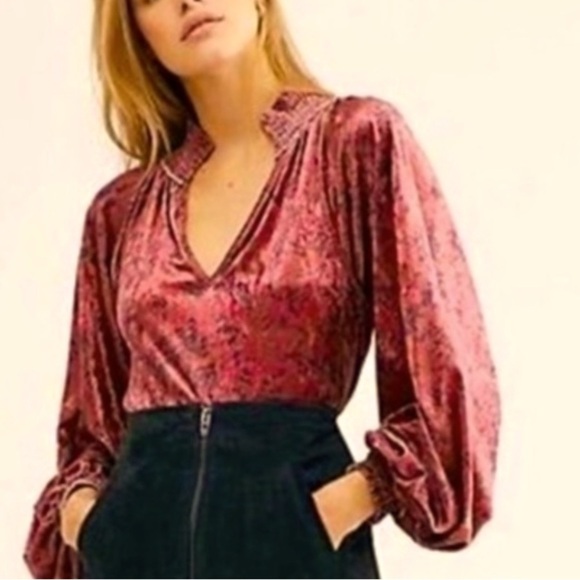 - Free People Go Get Em Top in plum combo Size Med. - Picture 1 of 9